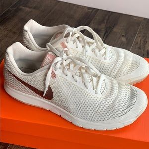Nike Flex, size 9